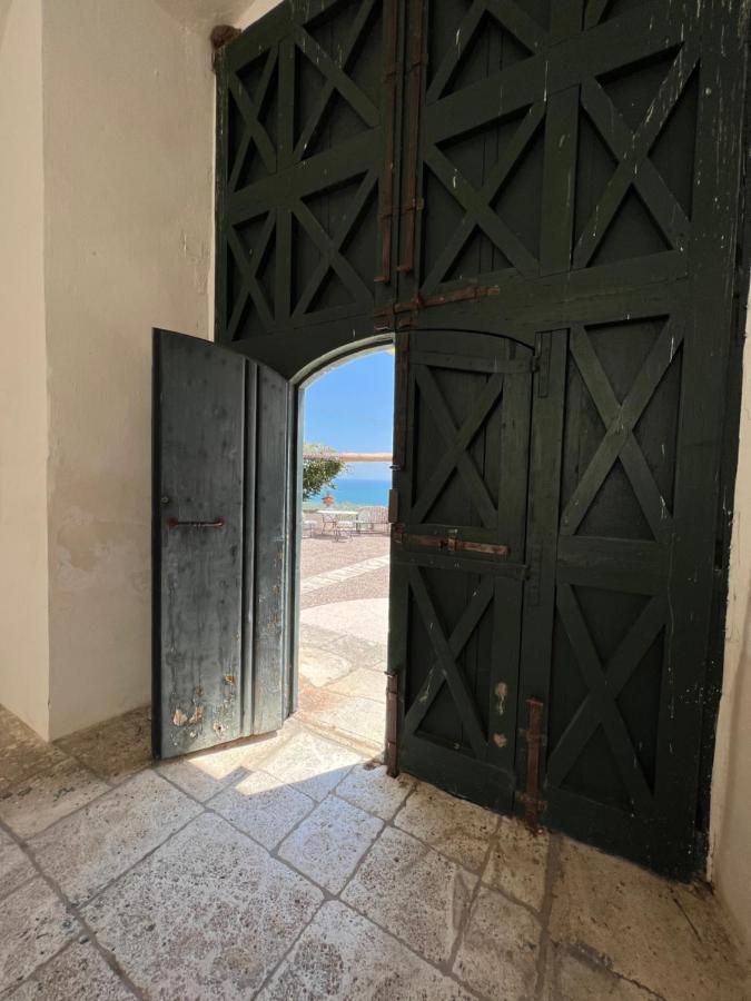 Villa In Gargano - Villa Basso Monte SantʼAngelo Екстериор снимка