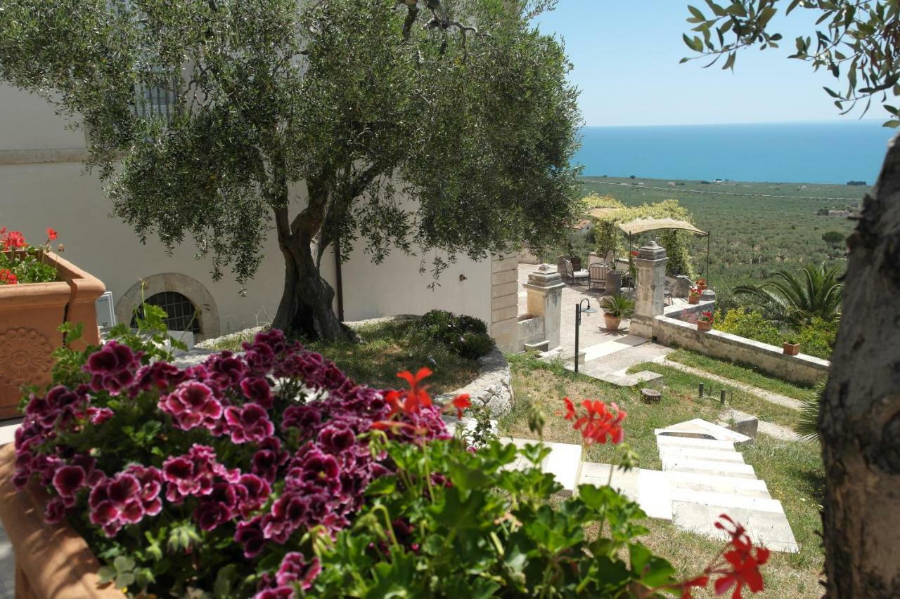 Villa In Gargano - Villa Basso Monte SantʼAngelo Екстериор снимка