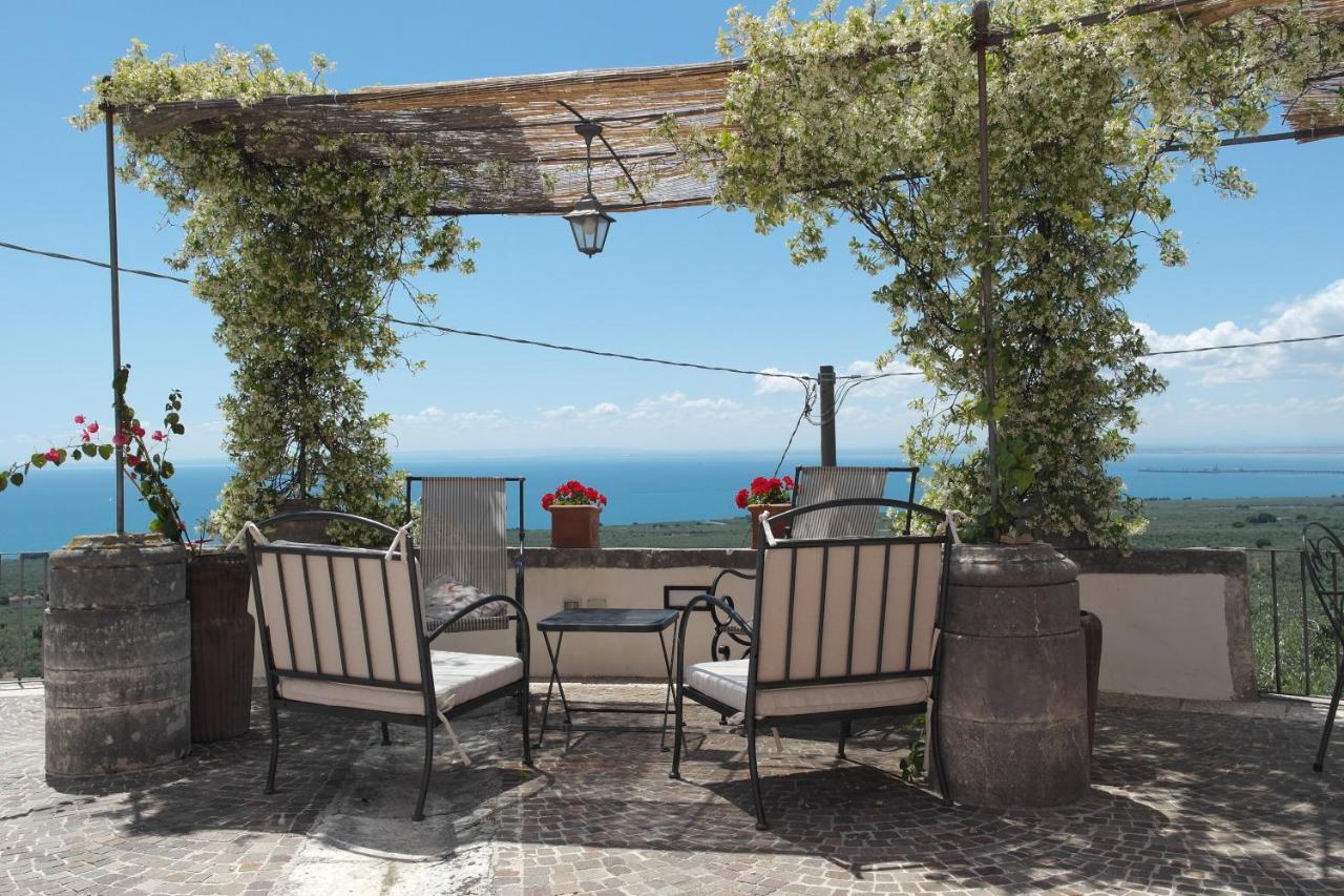 Villa In Gargano - Villa Basso Monte SantʼAngelo Екстериор снимка
